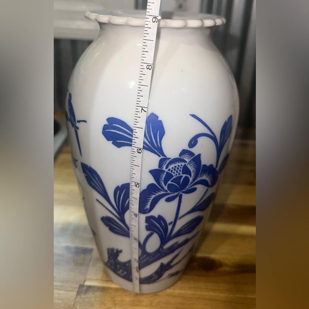 VTG 1940s White & Blue Anchor Hocking Vitrock Milk Glass
Flowers Birds EUC - Picture 4 of 13